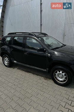 Dacia Duster 2011