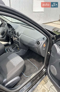 Внедорожник / Кроссовер Dacia Duster 2011 в 