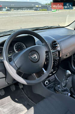 Внедорожник / Кроссовер Dacia Duster 2011 в 