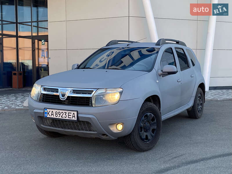 Внедорожник / Кроссовер Dacia Duster 2010 в 