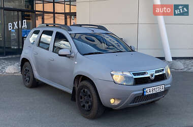 Внедорожник / Кроссовер Dacia Duster 2010 в 