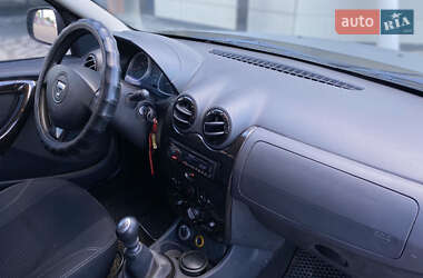 Внедорожник / Кроссовер Dacia Duster 2010 в 