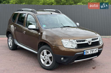Dacia Duster 2012