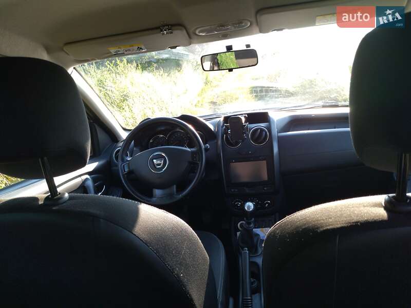 Позашляховик / Кросовер Dacia Duster 2015 в Львові фото 10 Позашляховик / Кросовер Dacia Duster 2015 в Львові
