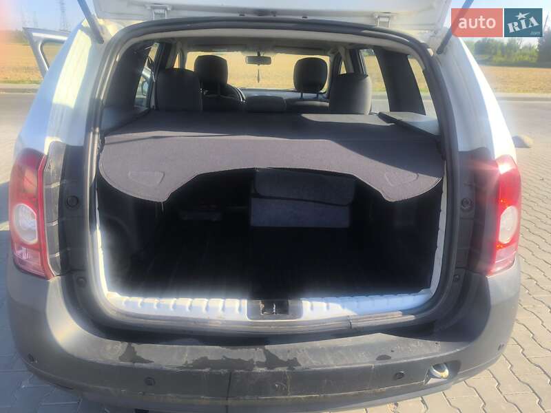 Позашляховик / Кросовер Dacia Duster 2010 в Луцьку