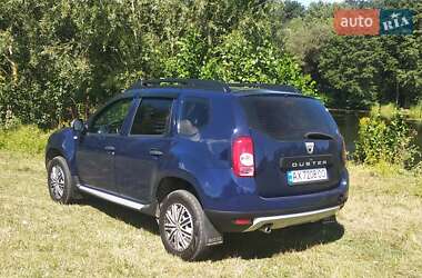 Позашляховик / Кросовер Dacia Duster 2010 в 