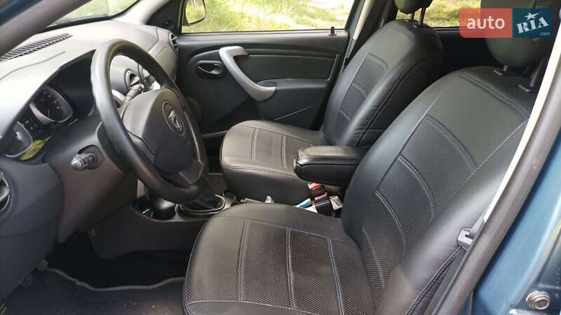 Внедорожник / Кроссовер Dacia Duster 2011 в Чернигове