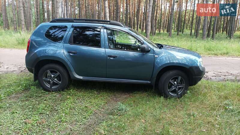 Внедорожник / Кроссовер Dacia Duster 2011 в Чернигове