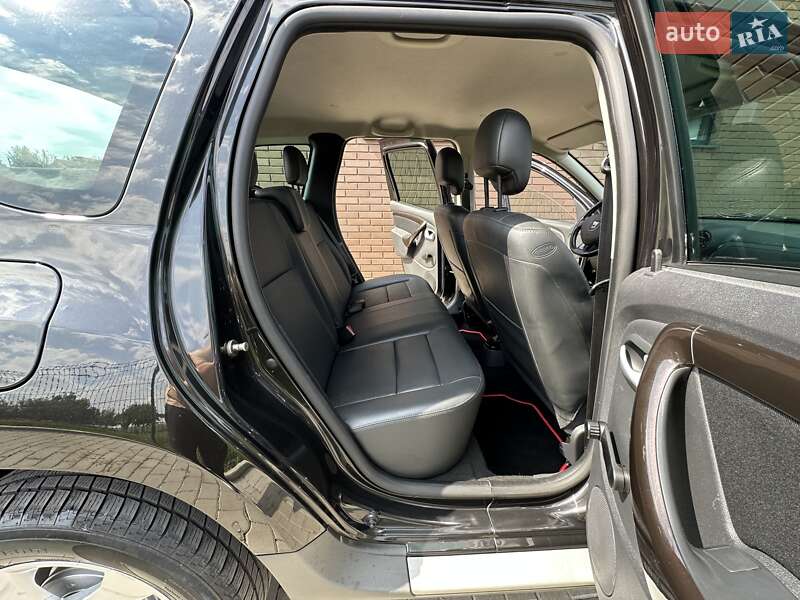 Позашляховик / Кросовер Dacia Duster 2012 в Луцьку