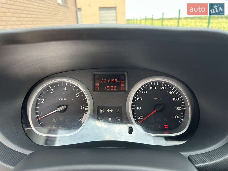 Позашляховик / Кросовер Dacia Duster 2012 в Луцьку