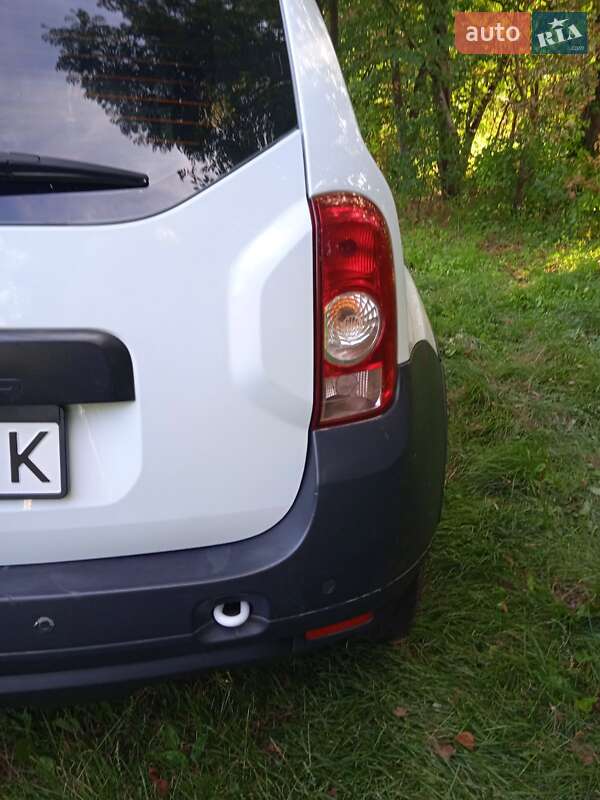 Позашляховик / Кросовер Dacia Duster 2011 в Калуші
