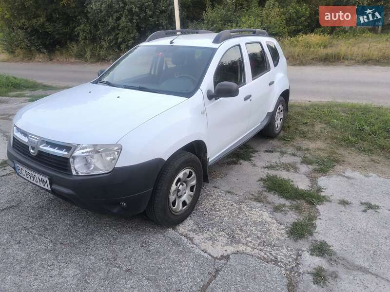 Позашляховик / Кросовер Dacia Duster 2010 в Луцьку
