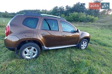 Внедорожник / Кроссовер Dacia Duster 2011 в 