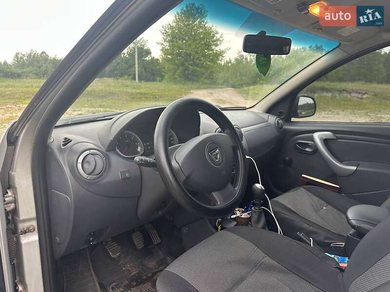 Внедорожник / Кроссовер Dacia Duster 2012 в Шостке