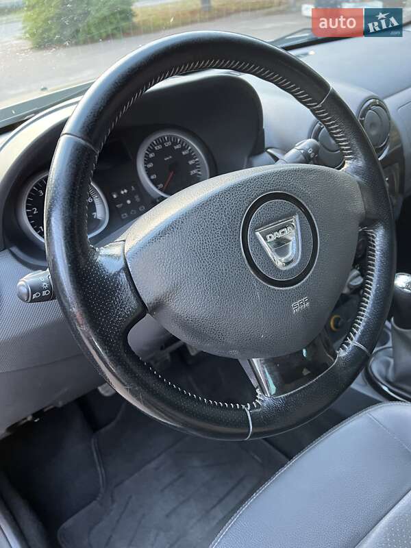 Позашляховик / Кросовер Dacia Duster 2011 в Ніжині фото 28 Позашляховик / Кросовер Dacia Duster 2011 в Ніжині