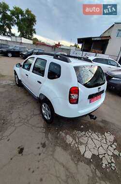 Внедорожник / Кроссовер Dacia Duster 2016 в 
