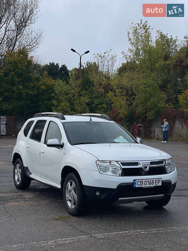 Внедорожник / Кроссовер Dacia Duster 2011 в 
