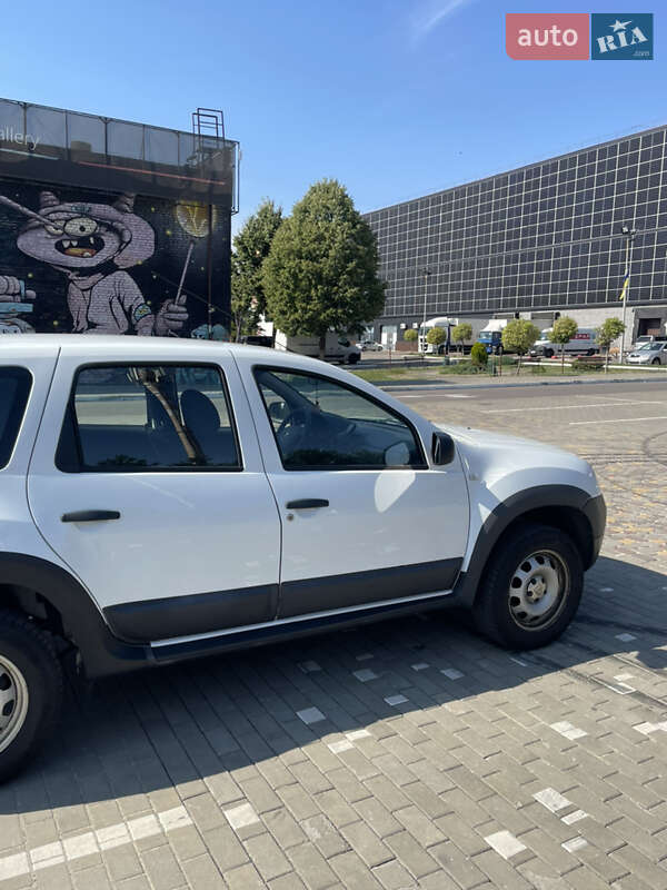 Внедорожник / Кроссовер Dacia Duster 2011 в Луцке фото 10 Внедорожник / Кроссовер Dacia Duster 2011 в Луцке