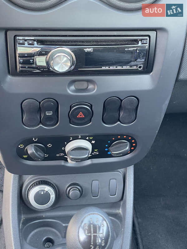 Внедорожник / Кроссовер Dacia Duster 2011 в Луцке фото 21 Внедорожник / Кроссовер Dacia Duster 2011 в Луцке