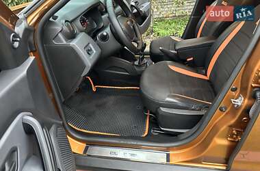 Внедорожник / Кроссовер Dacia Duster 2018 в 