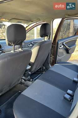 Внедорожник / Кроссовер Dacia Duster 2010 в Сумах