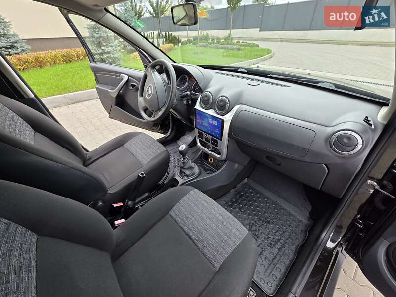 Внедорожник / Кроссовер Dacia Duster 2010 в Луцке фото 37 Внедорожник / Кроссовер Dacia Duster 2010 в Луцке