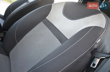 Внедорожник / Кроссовер Dacia Duster 2011 в 