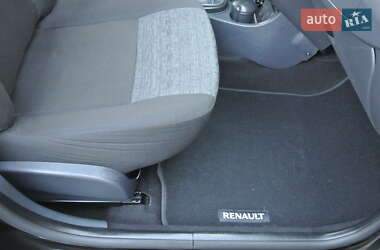 Внедорожник / Кроссовер Dacia Duster 2012 в 