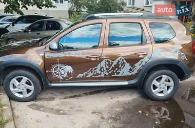 Внедорожник / Кроссовер Dacia Duster 2011 в 
