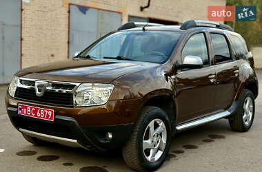 Dacia Duster 2011