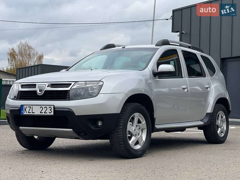 Позашляховик / Кросовер Dacia Duster 2010 в Радивиліві