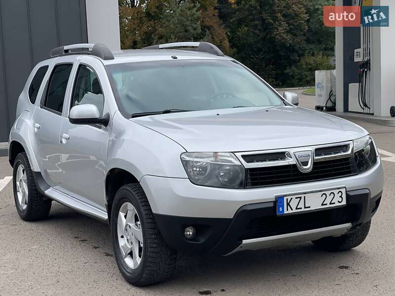 Позашляховик / Кросовер Dacia Duster 2010 в Радивиліві