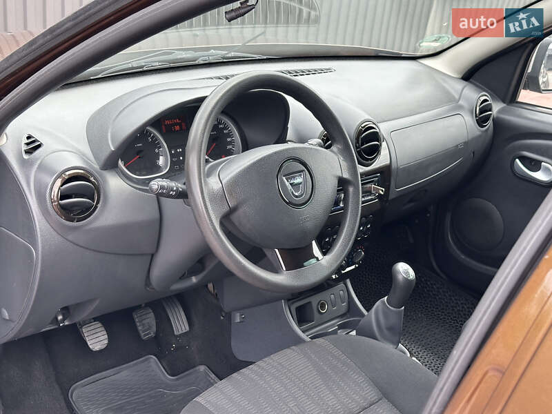 Внедорожник / Кроссовер Dacia Duster 2012 в Сарнах фото 6 Внедорожник / Кроссовер Dacia Duster 2012 в Сарнах