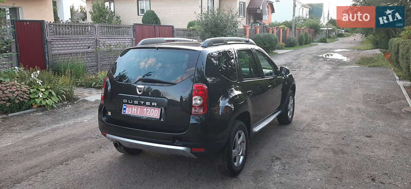 Позашляховик / Кросовер Dacia Duster 2013 в Чернігові