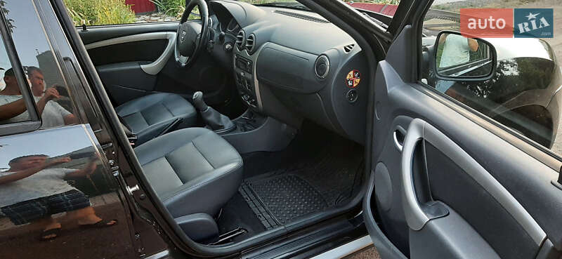 Позашляховик / Кросовер Dacia Duster 2013 в Чернігові