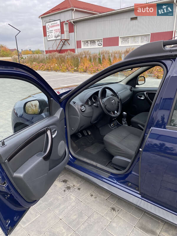 Внедорожник / Кроссовер Dacia Duster 2010 в Луцке фото 9 Внедорожник / Кроссовер Dacia Duster 2010 в Луцке