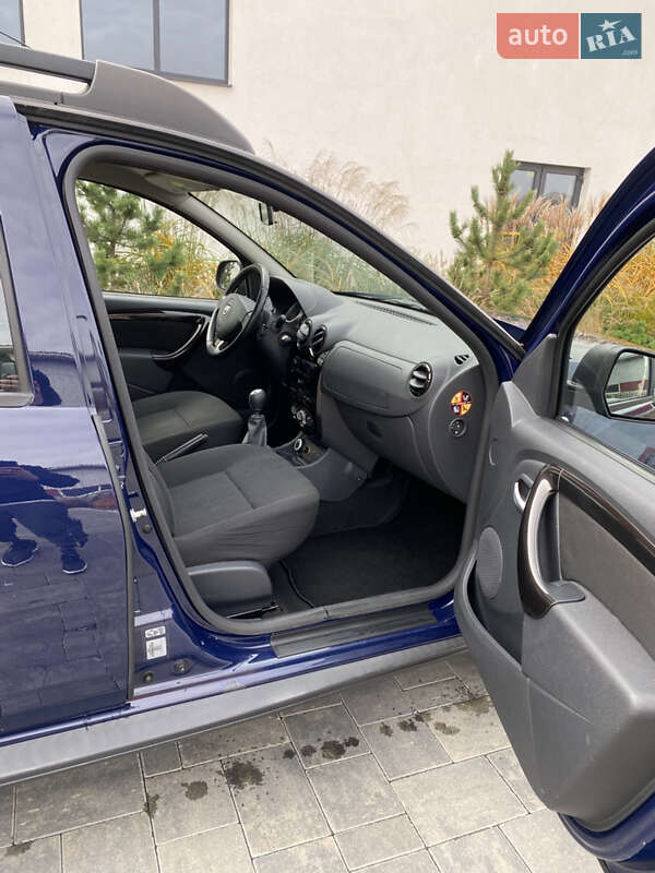 Внедорожник / Кроссовер Dacia Duster 2010 в Луцке фото 13 Внедорожник / Кроссовер Dacia Duster 2010 в Луцке