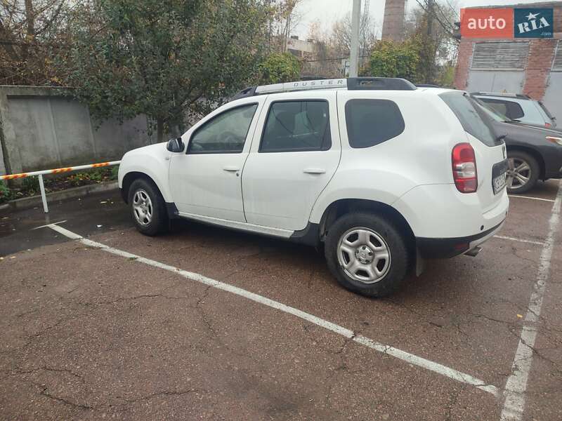 Позашляховик / Кросовер Dacia Duster 2015 в Ніжині