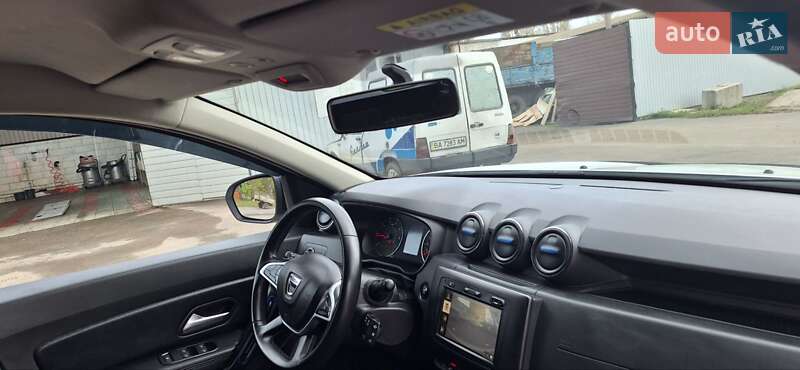 Позашляховик / Кросовер Dacia Duster 2021 в Новоархангельську