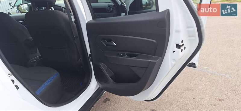 Позашляховик / Кросовер Dacia Duster 2021 в Новоархангельську