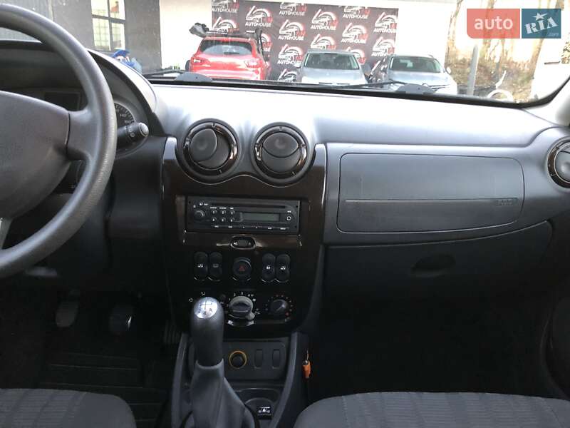 Внедорожник / Кроссовер Dacia Duster 2011 в Ивано-Франковске фото 17 Внедорожник / Кроссовер Dacia Duster 2011 в Ивано-Франковске