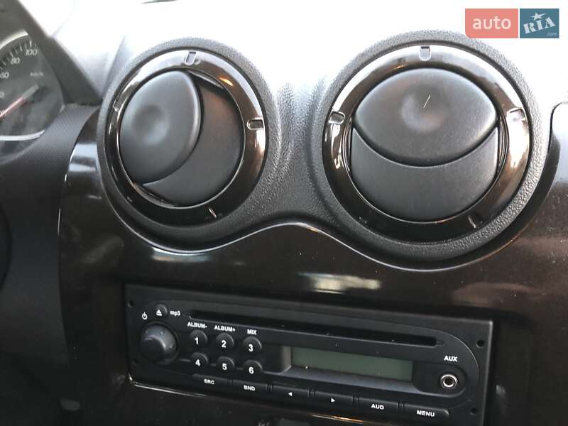 Внедорожник / Кроссовер Dacia Duster 2011 в Ивано-Франковске фото 22 Внедорожник / Кроссовер Dacia Duster 2011 в Ивано-Франковске