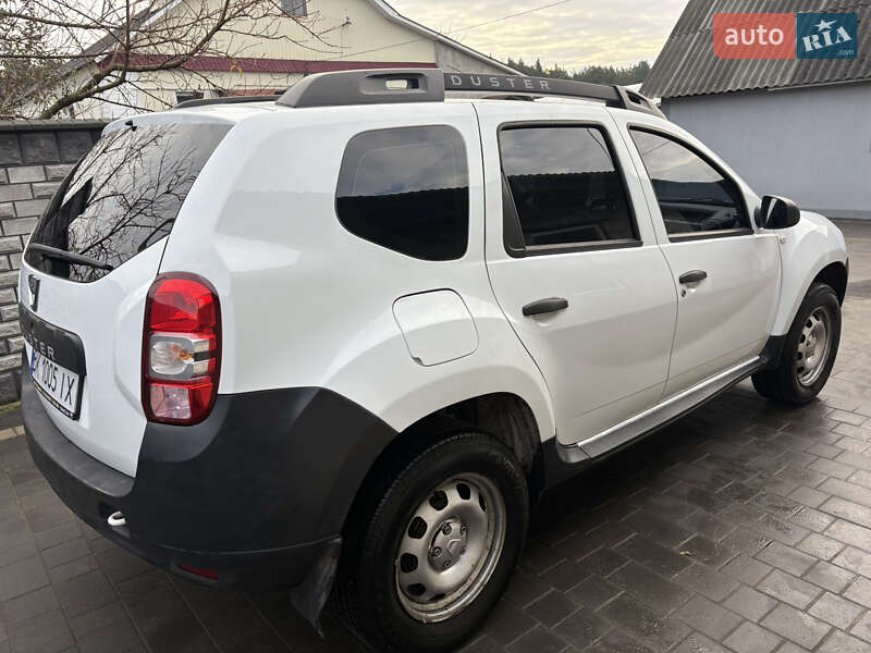 Позашляховик / Кросовер Dacia Duster 2016 в Дубні