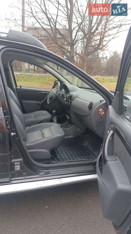 Позашляховик / Кросовер Dacia Duster 2011 в Івано-Франківську