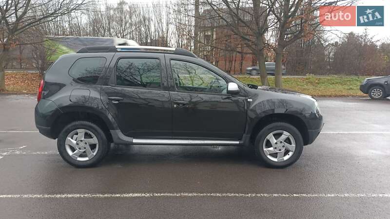 Позашляховик / Кросовер Dacia Duster 2011 в Івано-Франківську