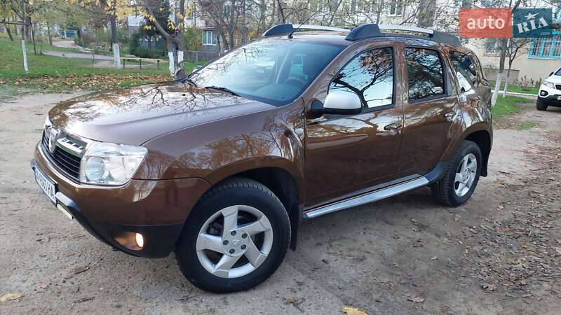 Внедорожник / Кроссовер Dacia Duster 2011 в Белгороде-Днестровском фото 3 Внедорожник / Кроссовер Dacia Duster 2011 в Белгороде-Днестровском
