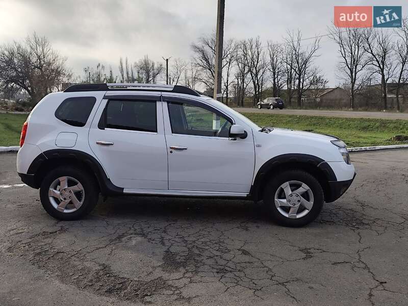 Позашляховик / Кросовер Dacia Duster 2012 в Новоархангельську фото 6 Позашляховик / Кросовер Dacia Duster 2012 в Новоархангельську