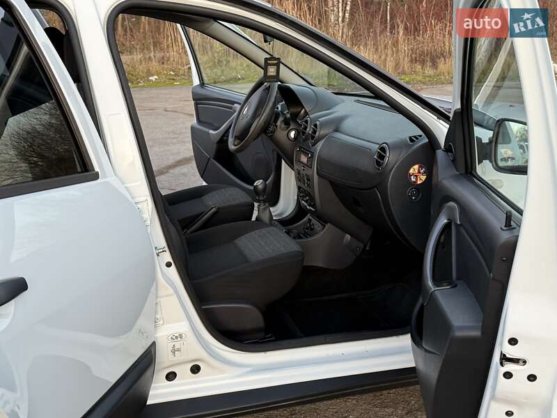 Внедорожник / Кроссовер Dacia Duster 2012 в Трускавце