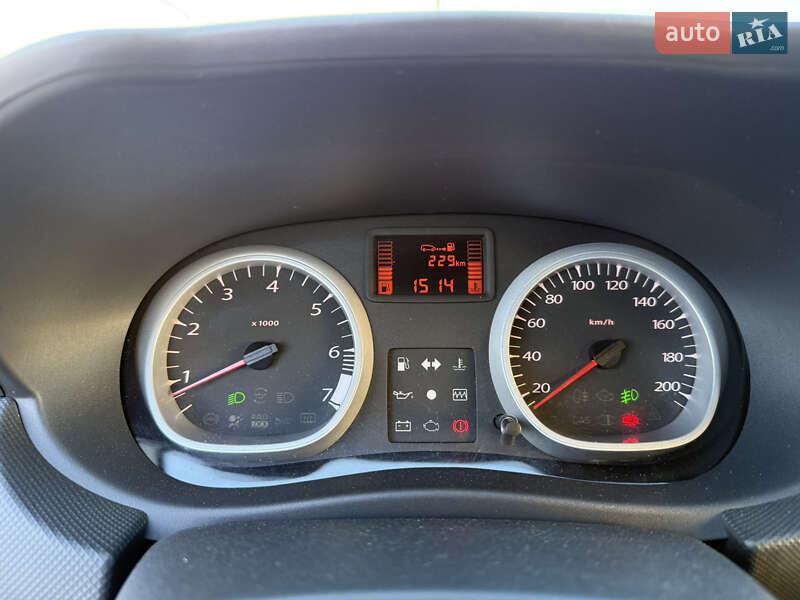 Позашляховик / Кросовер Dacia Duster 2011 в Луцьку