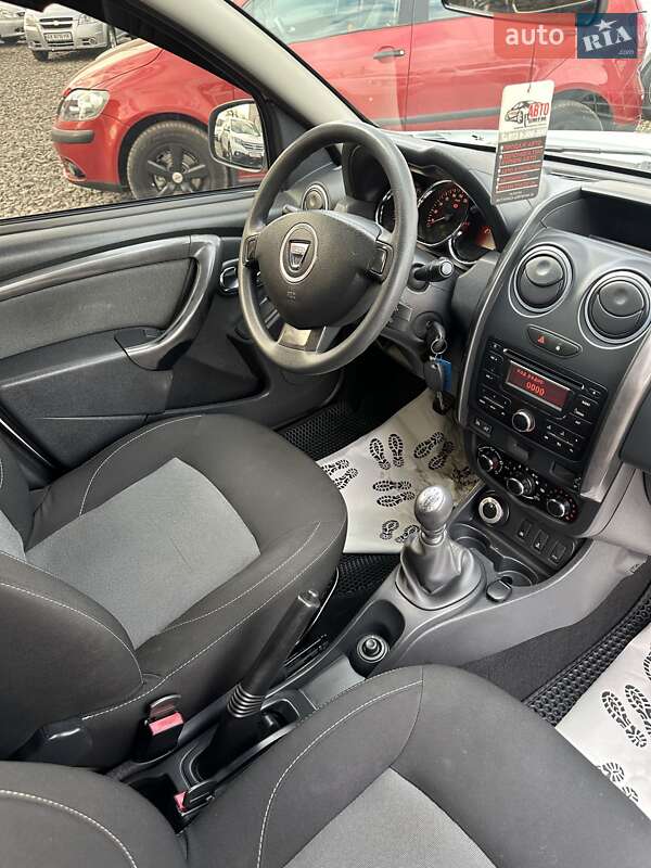 Внедорожник / Кроссовер Dacia Duster 2016 в Смеле